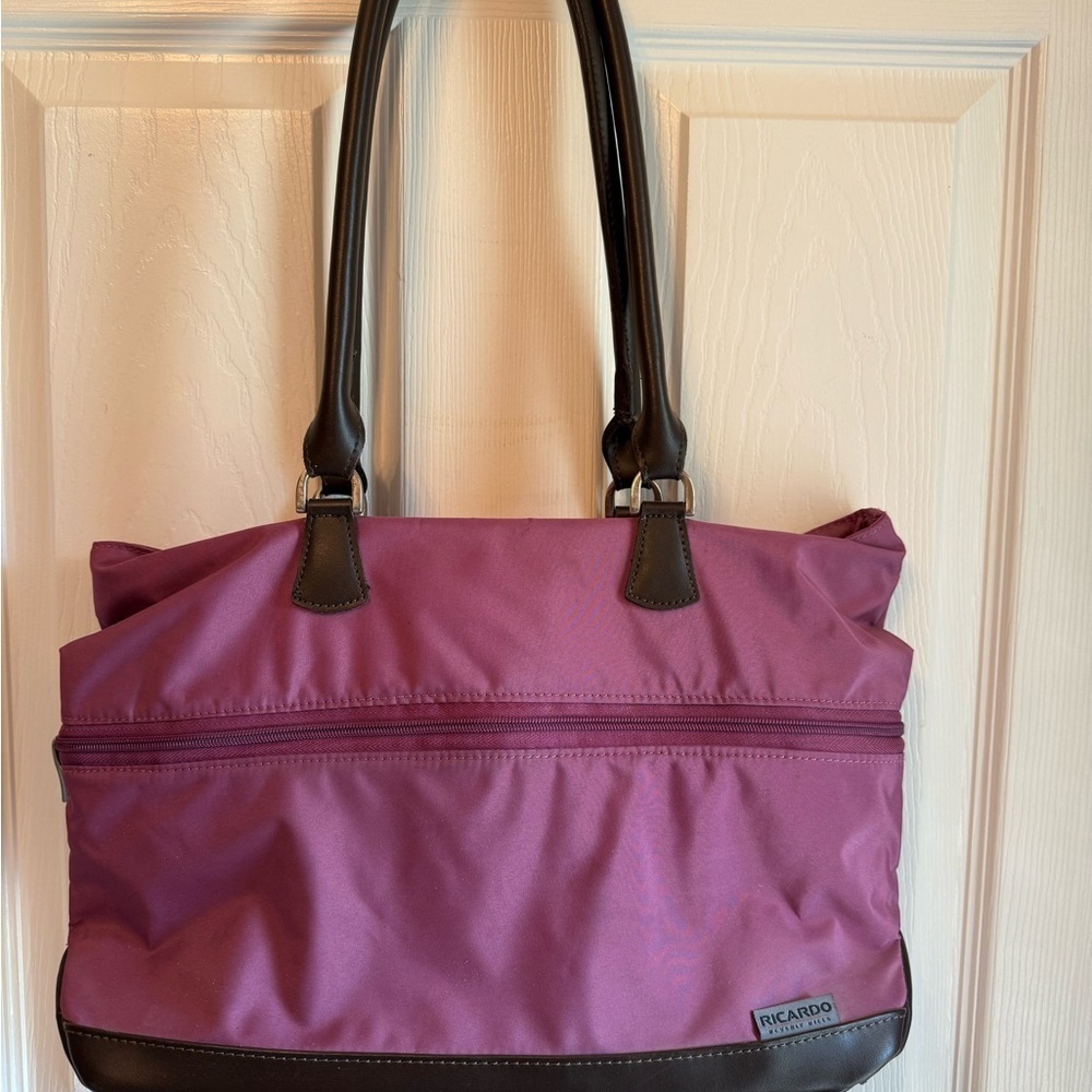 Ricardo Beverly Hills Drop Bottom Footed Carry On Bag Purple 18"T RARE